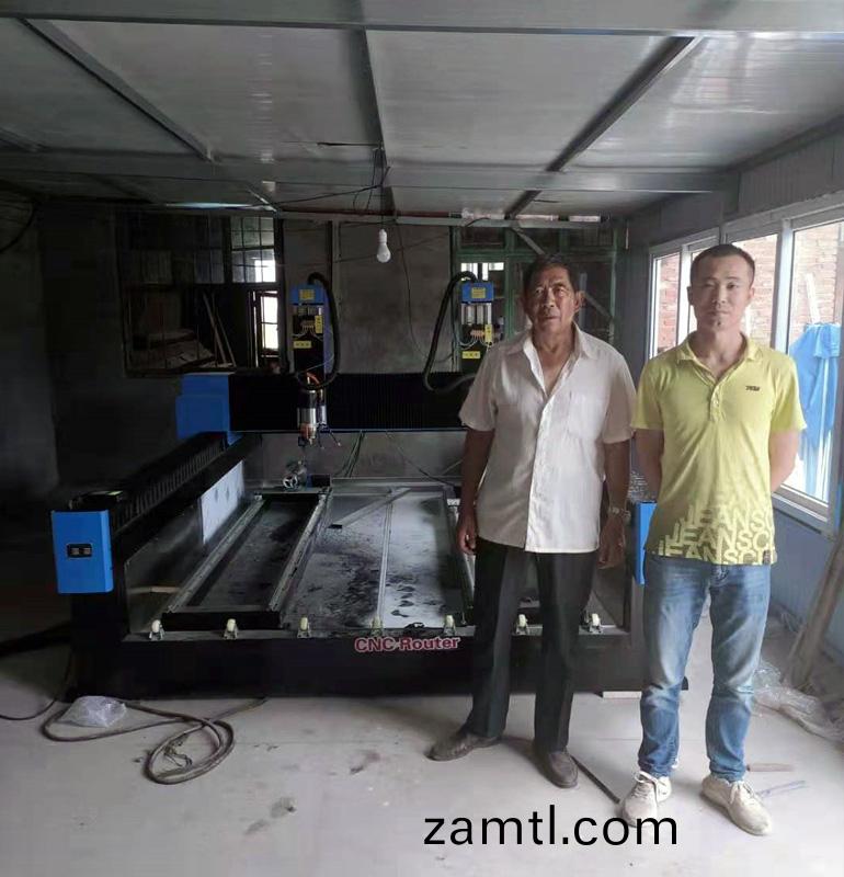 山東(dong)煙檯1825重(zhong)型石材(cai)鵰(diao)刻機(ji)(圖1)