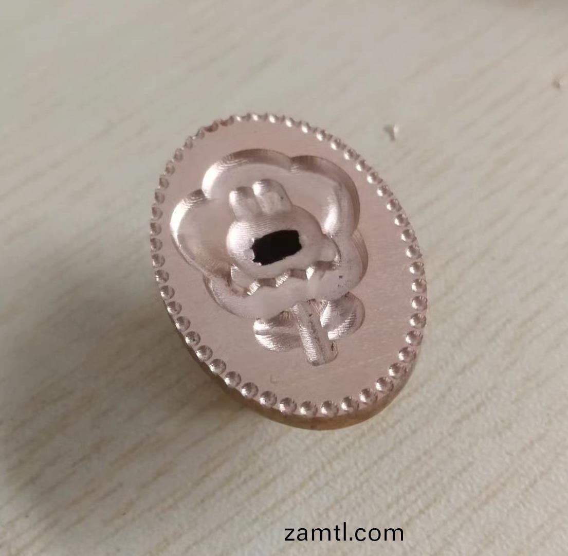 山(shan)東濰(wei)坊印章(zhang)玉石鵰刻機(ji)(圖3)