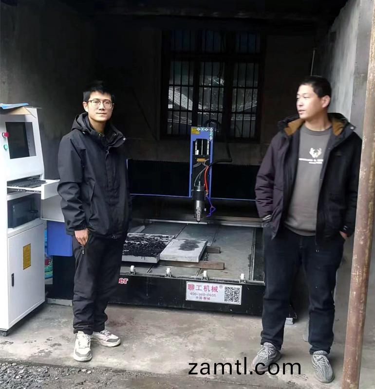 湖北客(ke)戶(hù)滿(mǎn)意選(xuan)購(gou)聊工機械(xie)石(shi)材數控(kong)鵰刻機(ji)(圖1)