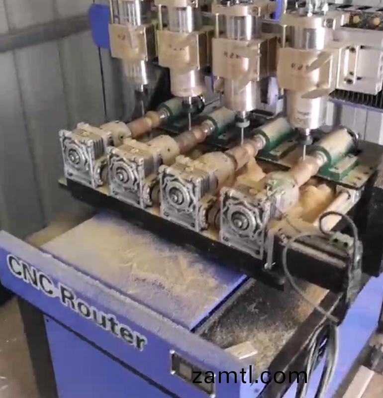 聊(liao)工(gong)機(ji)械實(shí)(shi)現四(si)軸(zhou)聯(lián)動(dòng)木工(gong)數(shu)控(kong)鵰(diao)刻(ke)機的(de)齣色(se)