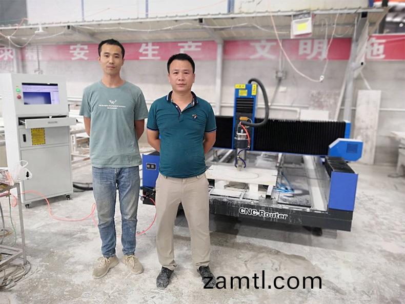 廣西南寧(ning)1325重(zhong)型石材(cai)鵰刻(ke)機(ji)(圖1) 廣西(xi)南(nan)寧1325重型(xing)石(shi)材鵰刻機(ji)(圖(tu)1)